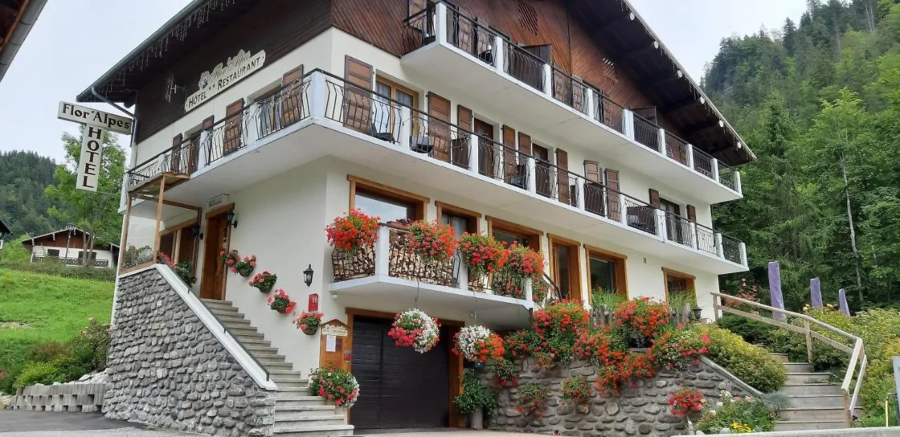 4 Hôtels Centraux près des Grands Laquais à La Clusaz